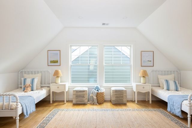 85 Naples Rd, Brookline, MA 02446