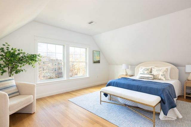 85 Naples Rd, Brookline, MA 02446