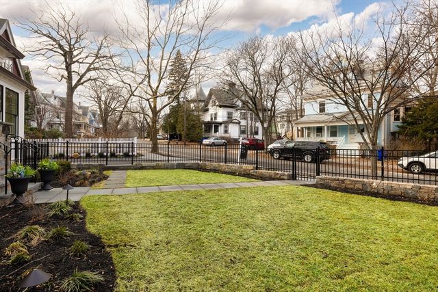 85 Naples Rd, Brookline, MA 02446