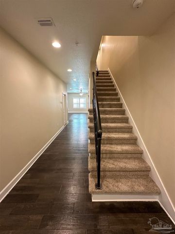 3505 Mossy Oak Villas Cir, Pensacola, FL 32514