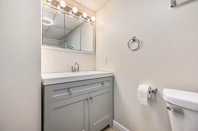 633 S Constantine Street, Three Rivers, MI 49093