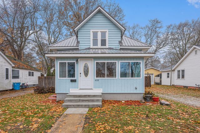 633 S Constantine Street, Three Rivers, MI 49093