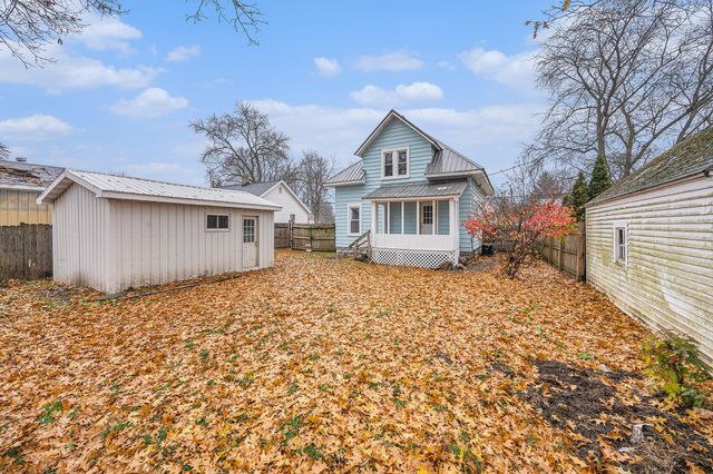 633 S Constantine Street, Three Rivers, MI 49093