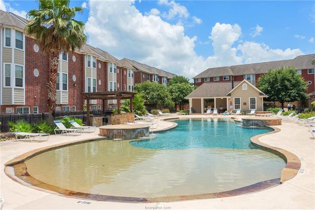 1198 Jones Butler Road 2108, College Station, TX 77840