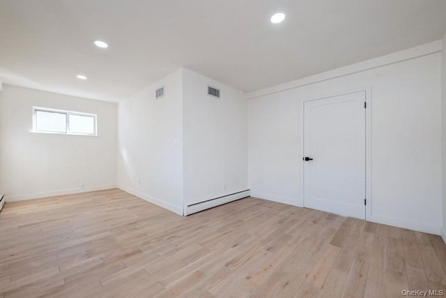 482 Harbor Drive, Cedarhurst, NY 11516