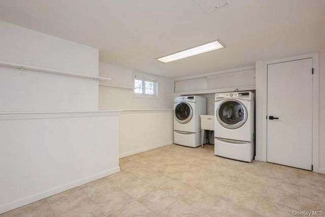 482 Harbor Drive, Cedarhurst, NY 11516