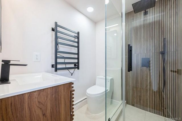 482 Harbor Drive, Cedarhurst, NY 11516