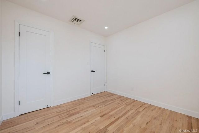 482 Harbor Drive, Cedarhurst, NY 11516