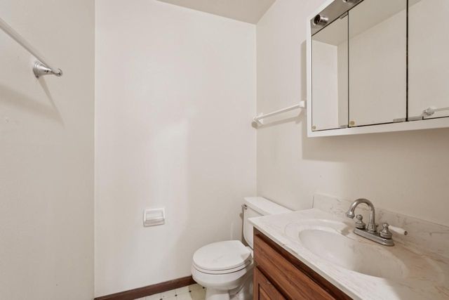 7209 57th AVENUE #201, Kenosha, WI 53142