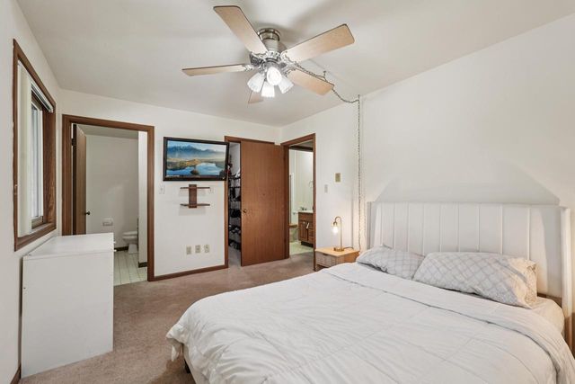 7209 57th AVENUE #201, Kenosha, WI 53142