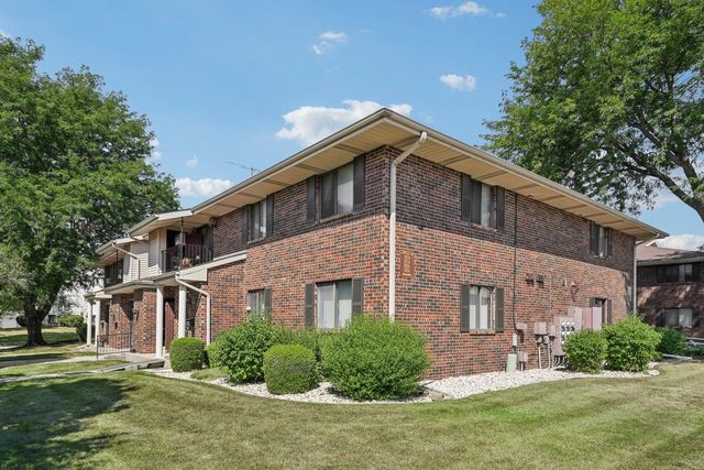 7209 57th AVENUE #201, Kenosha, WI 53142