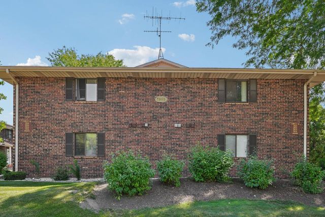 7209 57th AVENUE #201, Kenosha, WI 53142