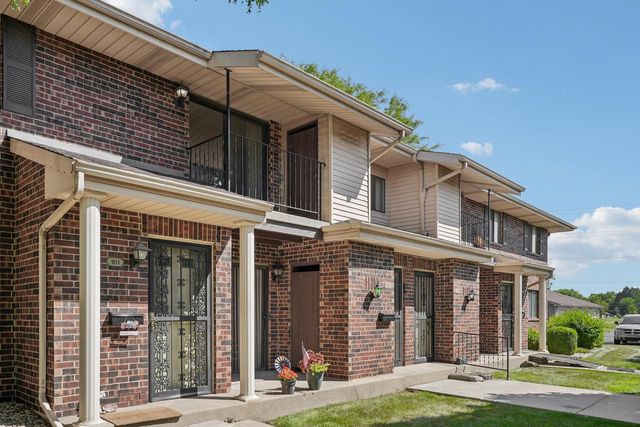 7209 57th AVENUE #201, Kenosha, WI 53142