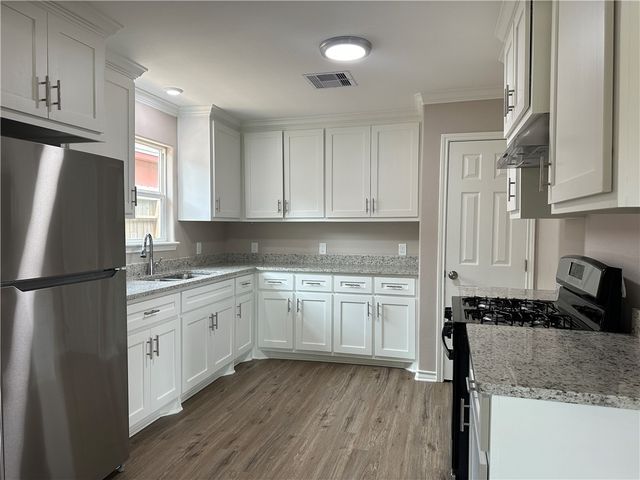 4241 Green Grove Dr, Corpus Christi, TX 78415