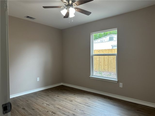 4241 Green Grove Dr, Corpus Christi, TX 78415