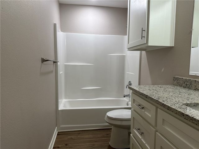 4241 Green Grove Dr, Corpus Christi, TX 78415