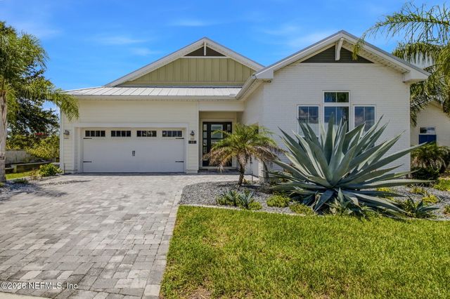 63 CARIBBEAN Place, St. Johns, FL 32259