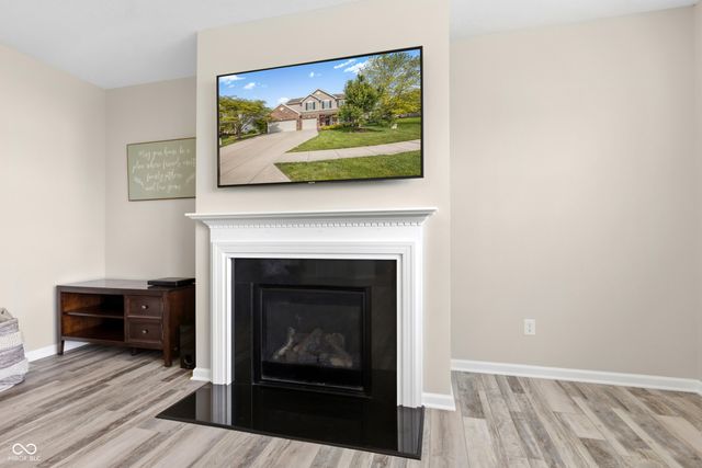 5237 Montevideo Drive, Plainfield, IN 46168