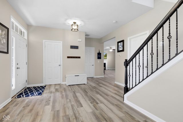 5237 Montevideo Drive, Plainfield, IN 46168
