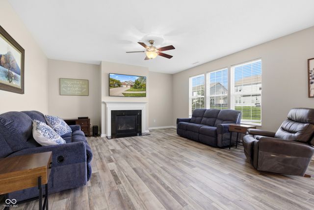 5237 Montevideo Drive, Plainfield, IN 46168