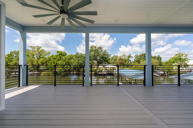 8717 DRIFTWOOD DRIVE, Tampa, FL 33615