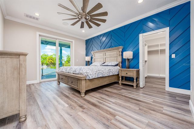 8717 DRIFTWOOD DRIVE, Tampa, FL 33615