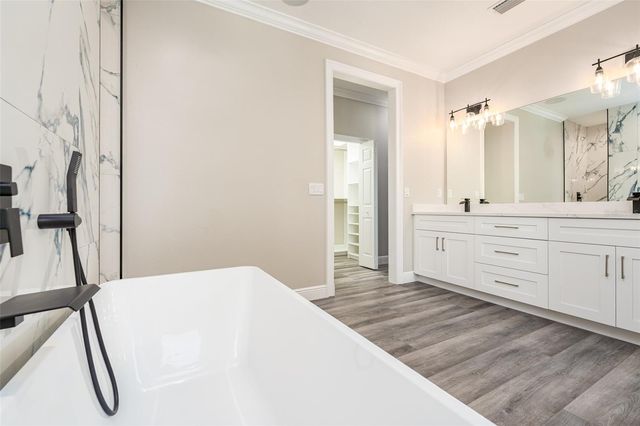 8717 DRIFTWOOD DRIVE, Tampa, FL 33615