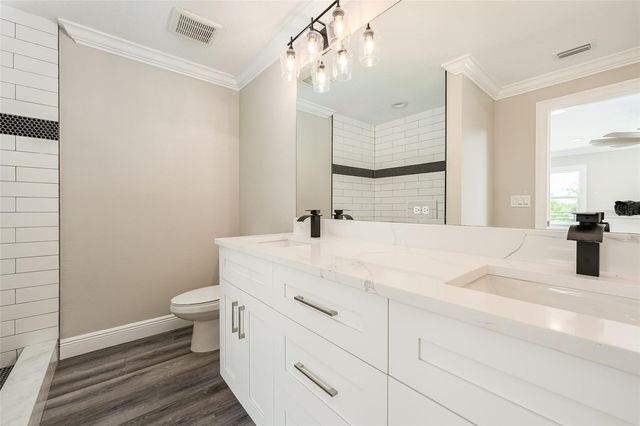 8717 DRIFTWOOD DRIVE, Tampa, FL 33615