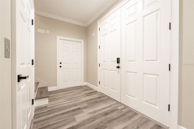 8717 DRIFTWOOD DRIVE, Tampa, FL 33615