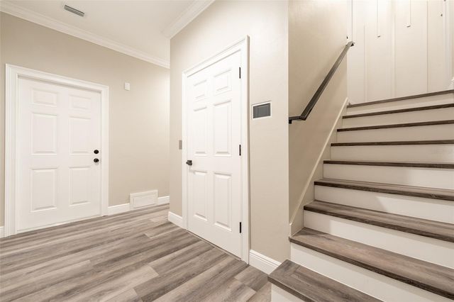 8717 DRIFTWOOD DRIVE, Tampa, FL 33615