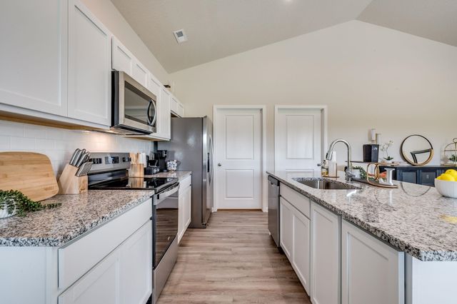 3560 E Bearsden, Derby, KS 67037