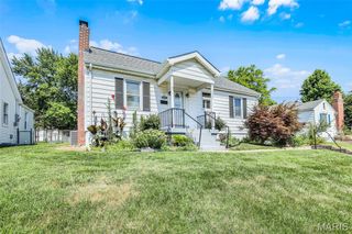 9505 Mackenzie Road, St Louis, MO 63123