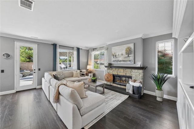 30600 Kentfield Drive, Murrieta, CA 92563