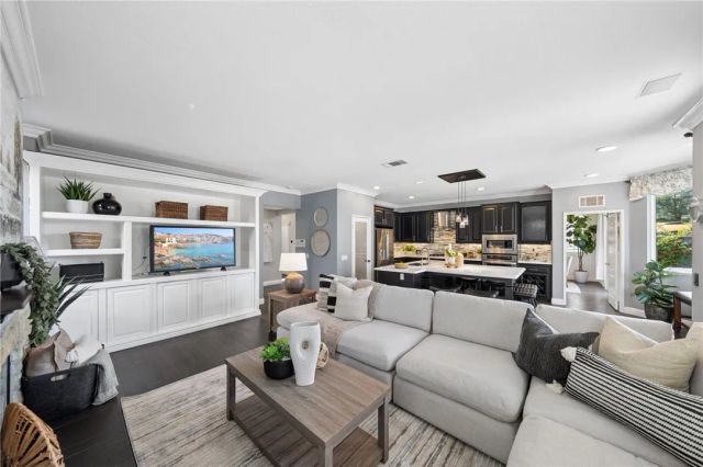 30600 Kentfield Drive, Murrieta, CA 92563