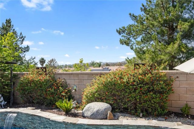 30600 Kentfield Drive, Murrieta, CA 92563