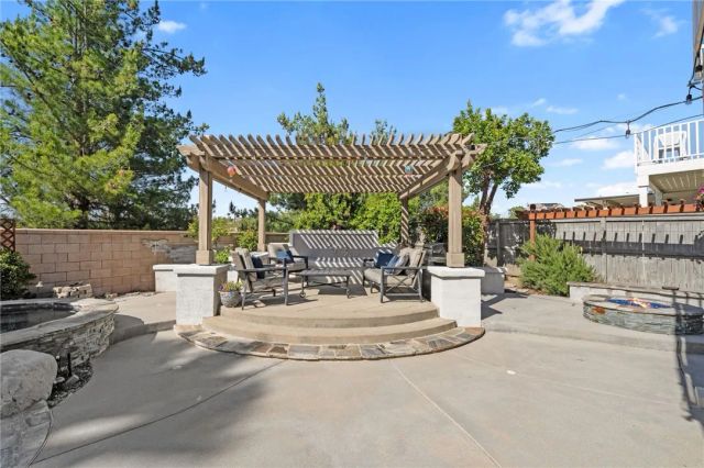 30600 Kentfield Drive, Murrieta, CA 92563