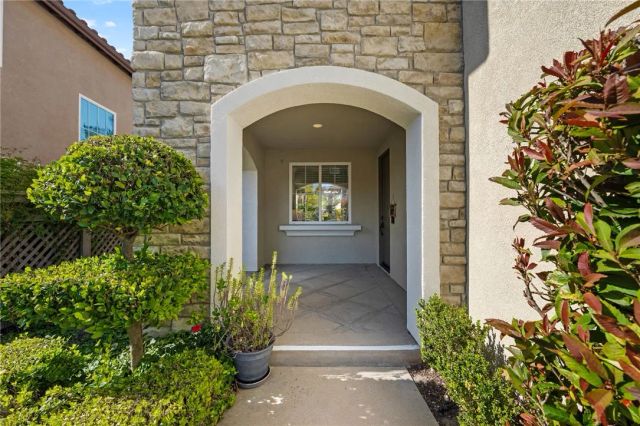 30600 Kentfield Drive, Murrieta, CA 92563