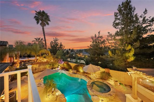 30600 Kentfield Drive, Murrieta, CA 92563