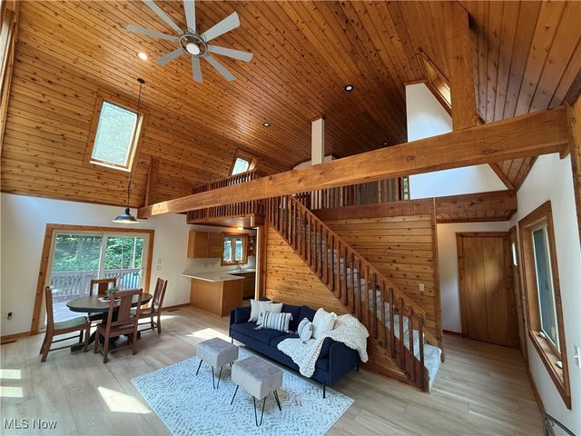 86170 Tappan Highlands Road, Uhrichsville, OH 44683