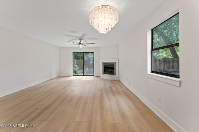 830 MAIN Street, Atlantic Beach, FL 32233