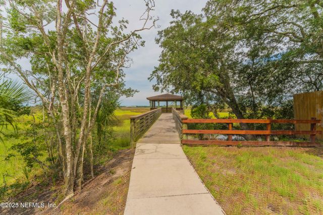 830 MAIN Street, Atlantic Beach, FL 32233