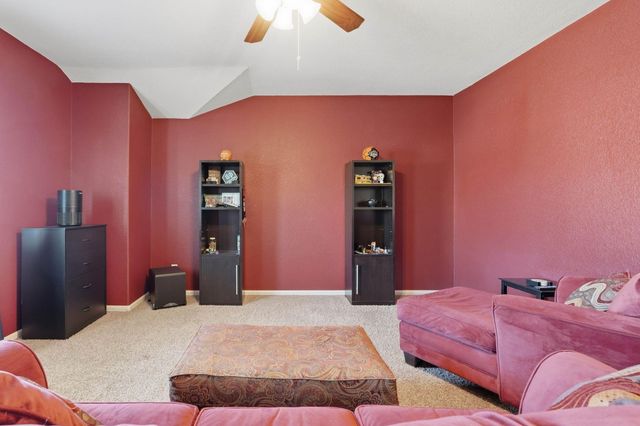 127 Sweet Leaf Grove Lane, Conroe, TX 77384