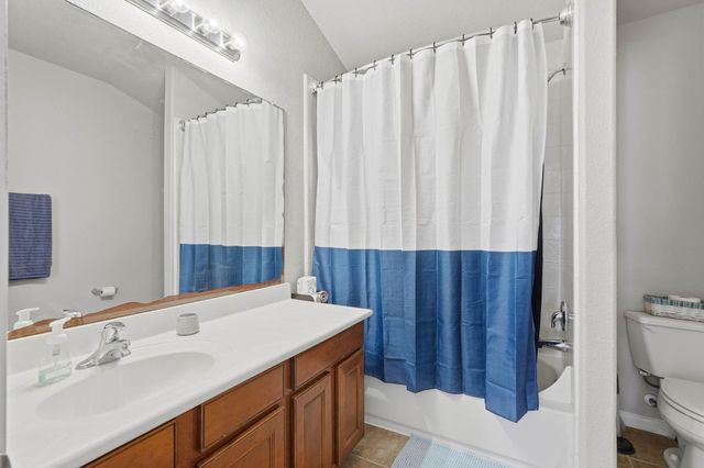 127 Sweet Leaf Grove Lane, Conroe, TX 77384