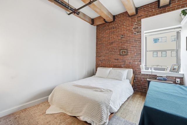 33 Sleeper 410, Boston, MA 02210