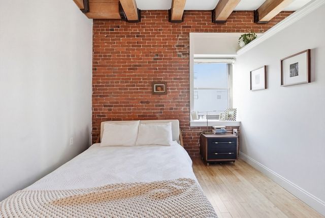 33 Sleeper 410, Boston, MA 02210