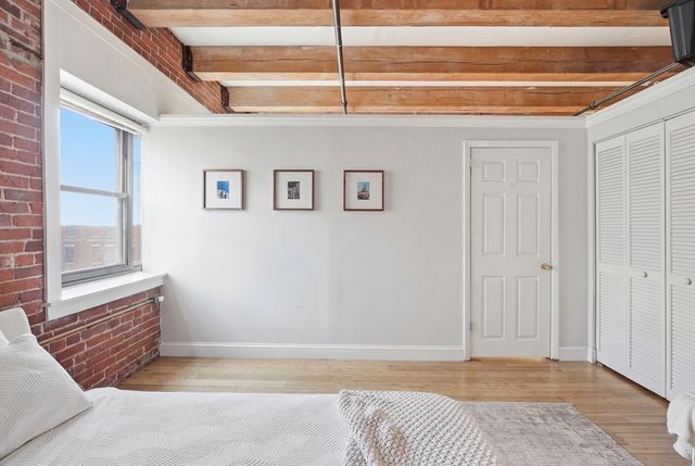 33 Sleeper 410, Boston, MA 02210