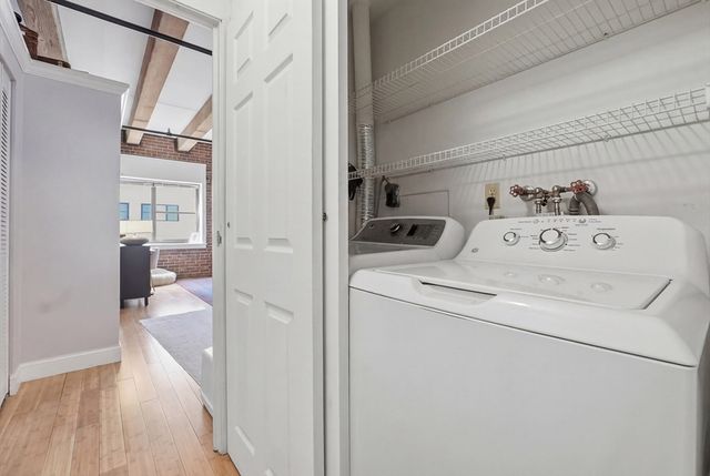 33 Sleeper 410, Boston, MA 02210