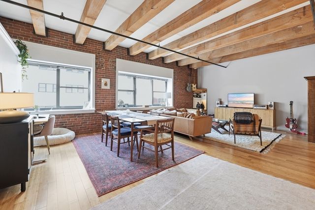 33 Sleeper 410, Boston, MA 02210