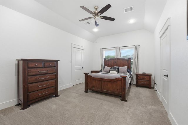 11037 Bois D Arc Street, La Porte, TX 77571