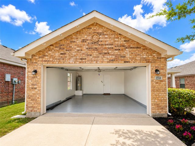 1511 Jacksons Run, Greenville, TX 75402